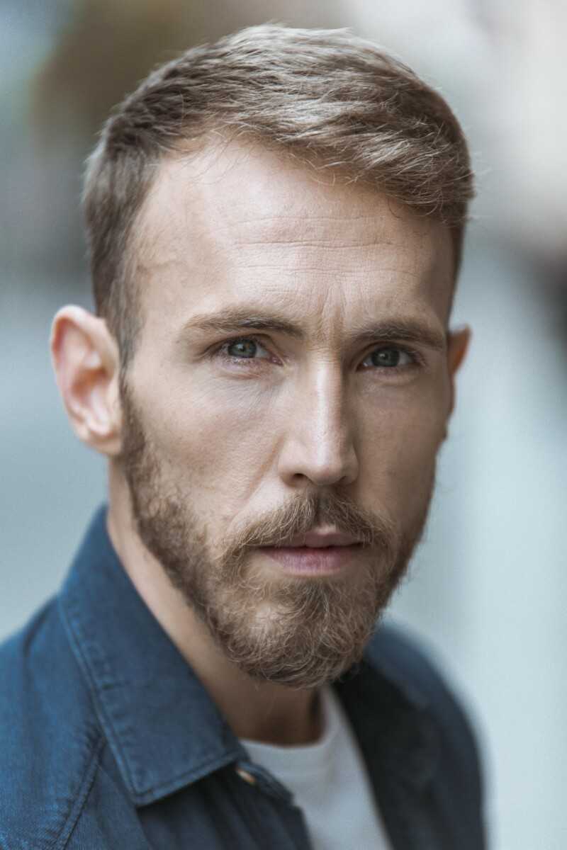 Pedro Girón | STA Talent Agency