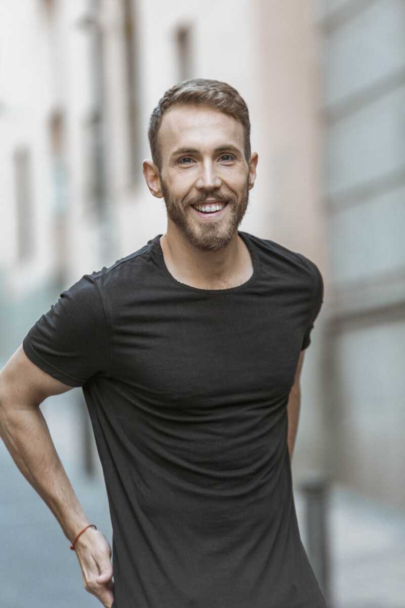 Pedro Girón | STA Talent Agency