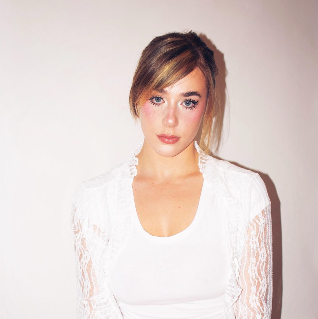 Teresa_de_Mera_STA_Talent_Agency