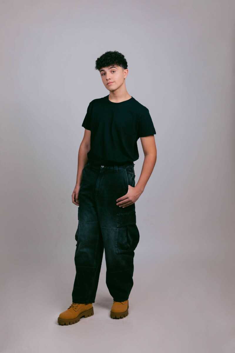 Pau Luna – STA Talent Agency