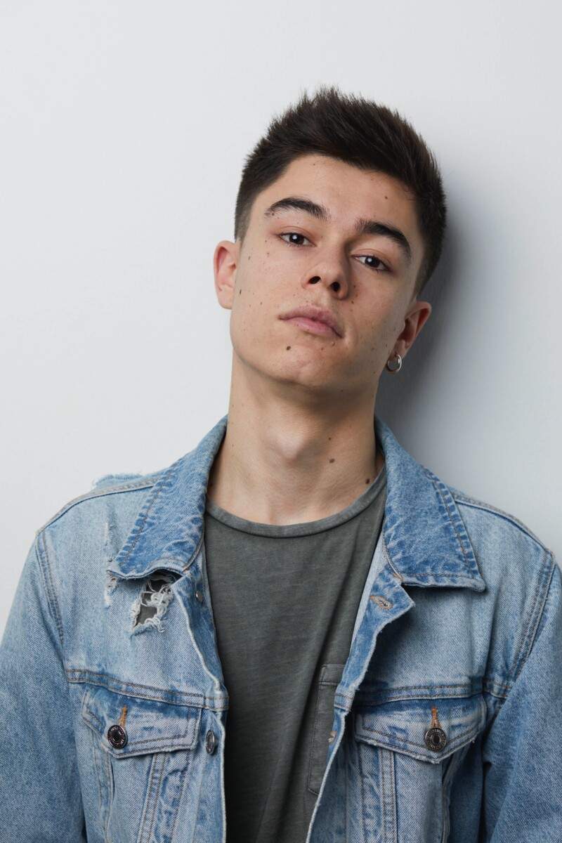 Mario Alcoz | STA Talent Agency