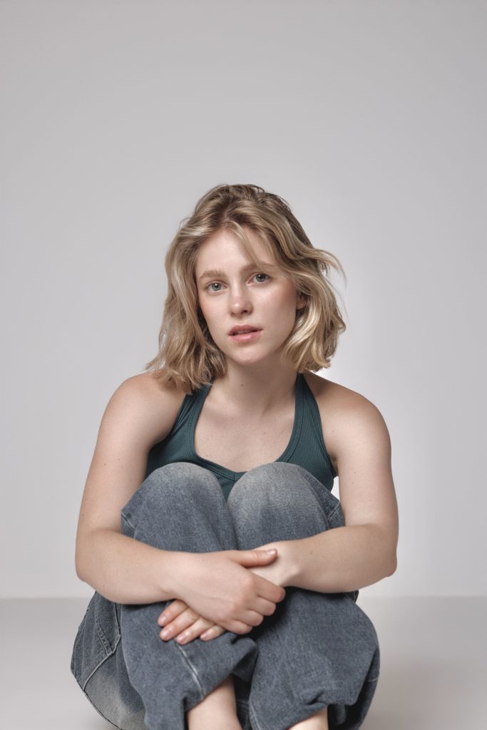 Paula Womez – STA Talent Agency