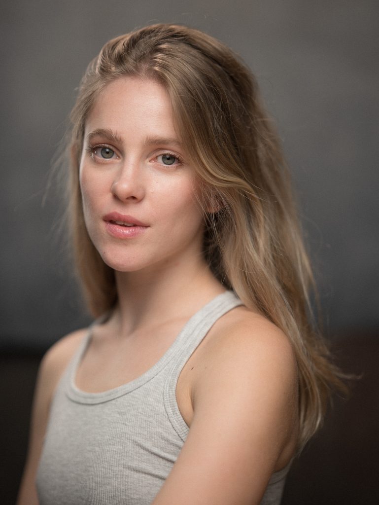 Paula Womez – STA TAlent Agency