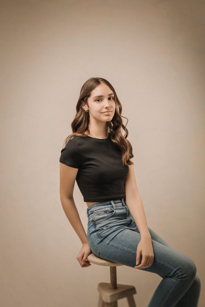 Silvia Luna | STA Talent Agency