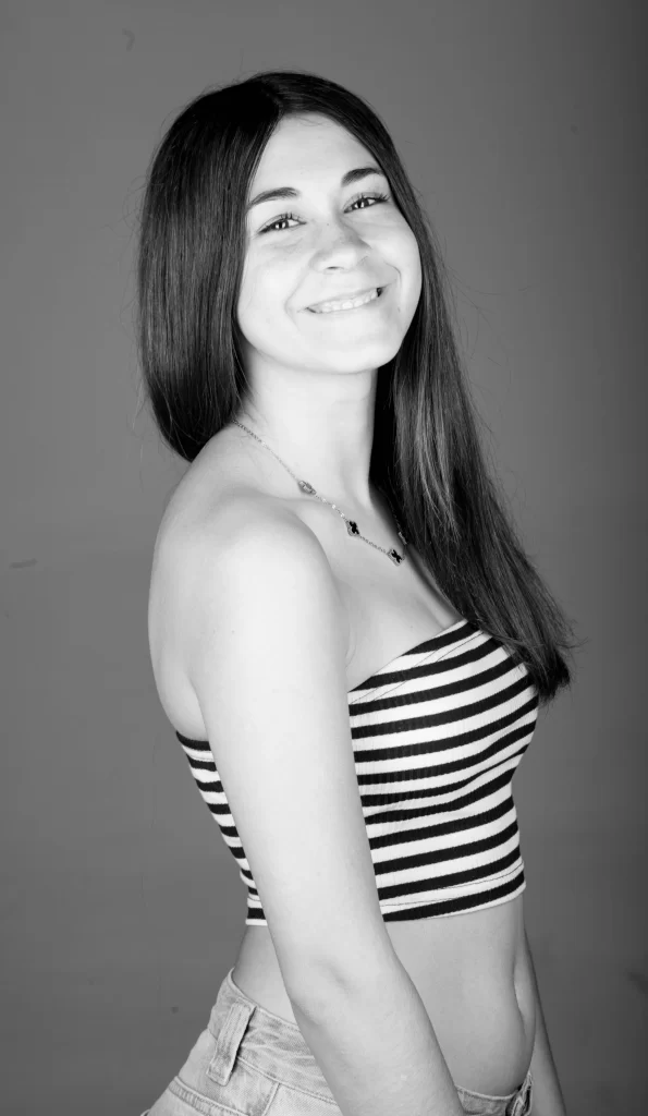 Mia Fuentes – STA Talent Agency