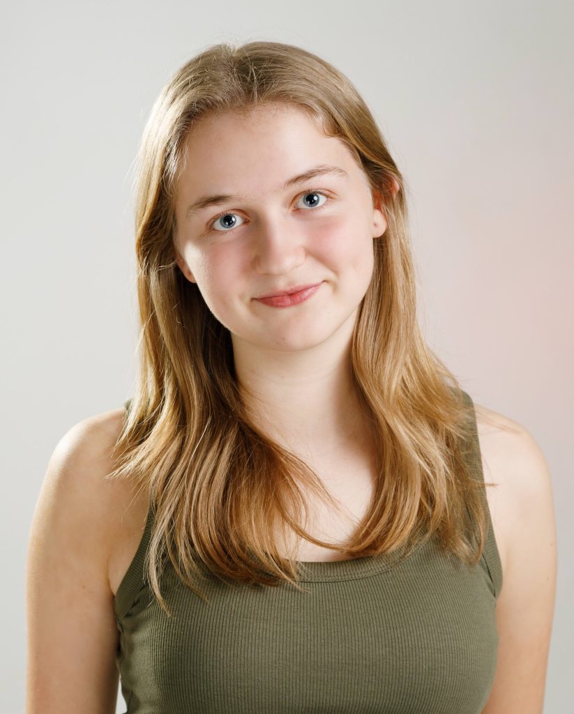 Alicia Dumas – STA Talent Agency