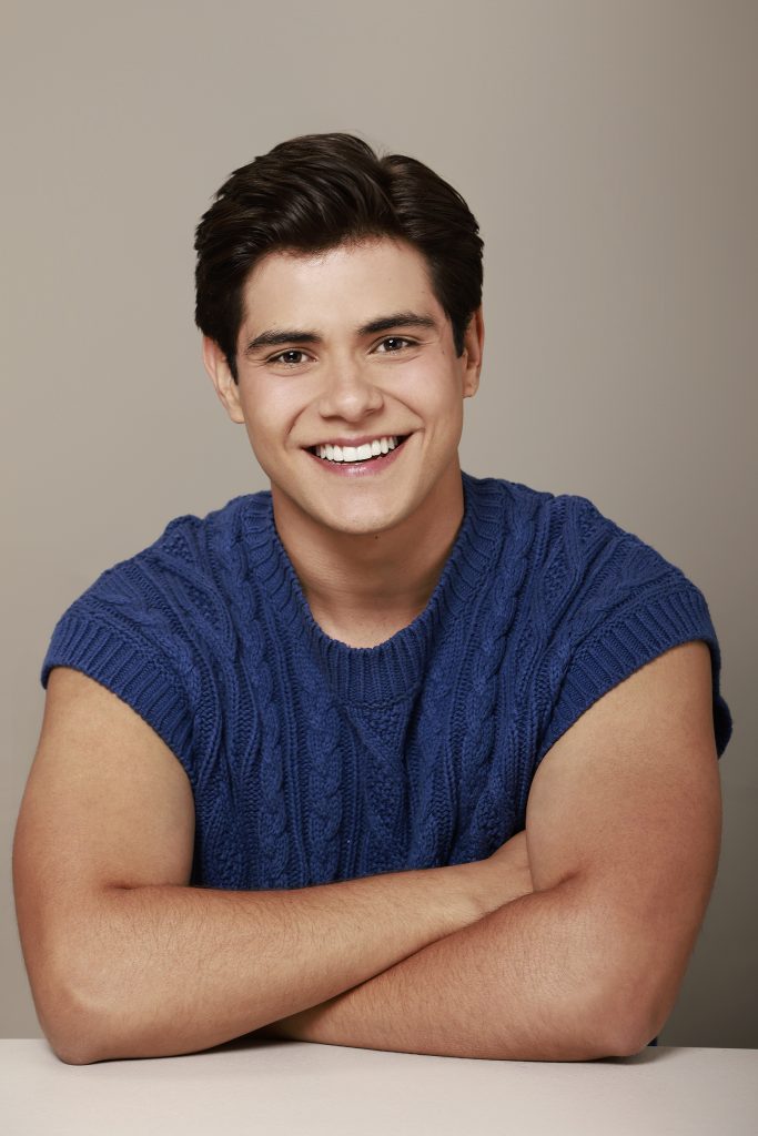 Julián_Calderón_STA_Talent_Agency